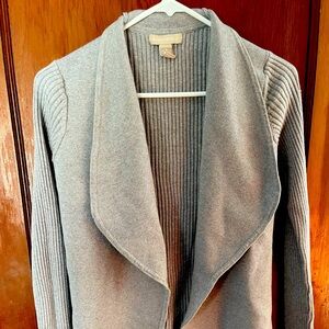 Banana republic small grey sweater